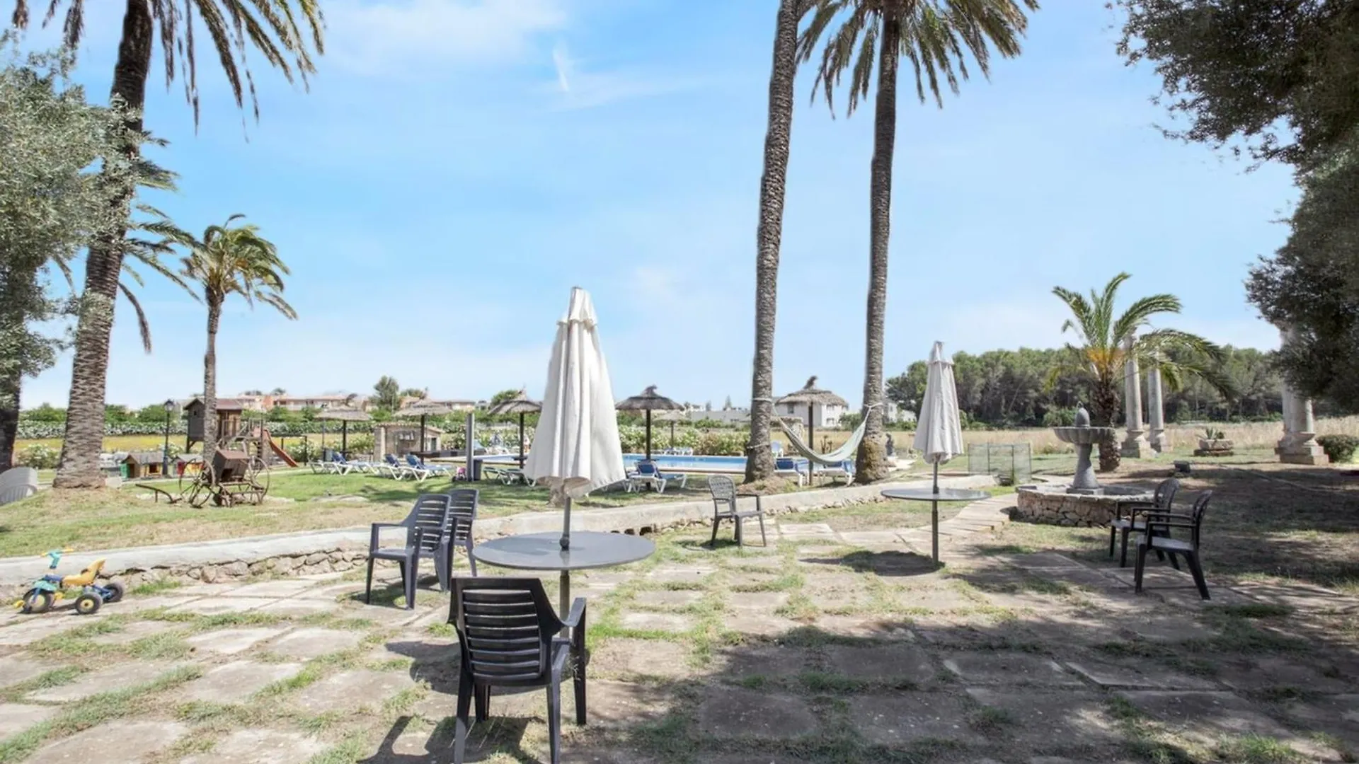 Spacious Apartment In Pollenca With Shared Pool España