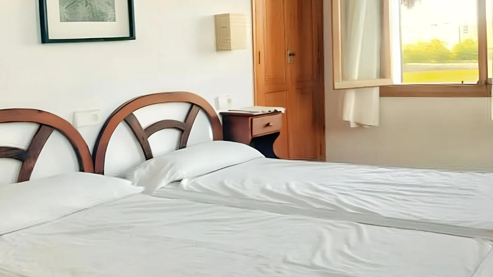 Spacious Apartment In Pollenca With Shared Pool